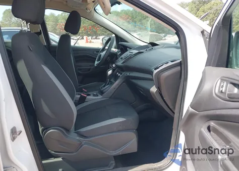 2013 Ford Escape S from USA, damaged, VIN 1FMCU0F78DUD87641